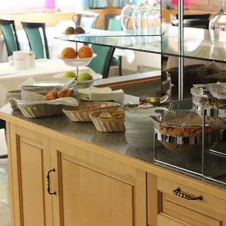 Restaurant Simplonblick מוטל Raron